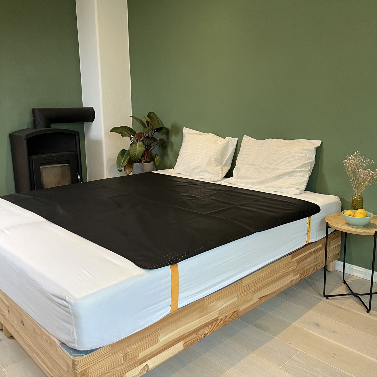 Grounding Bed Mat (Cord & Plug Included)