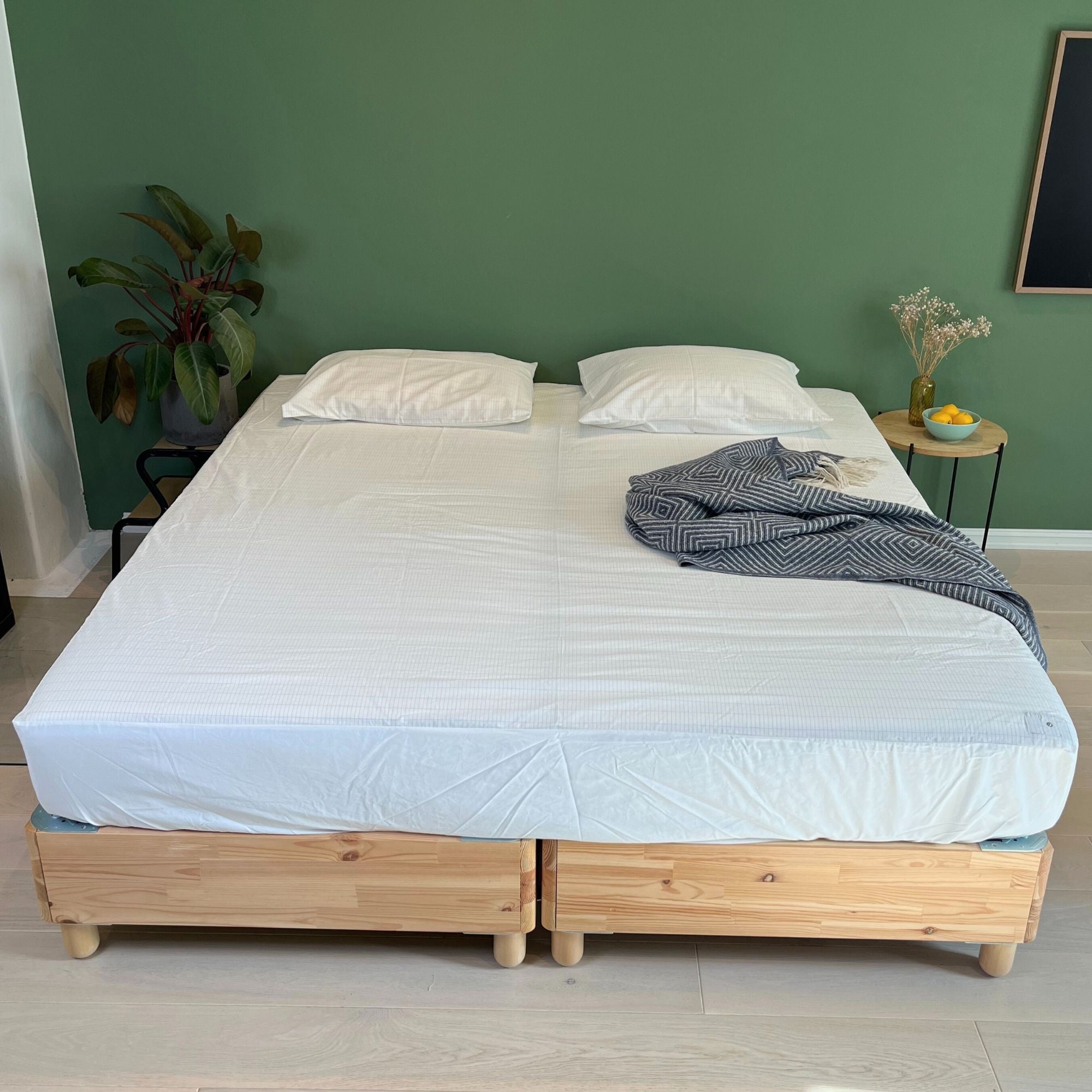 Grounding Fitted Bed Sheet (Cord & Plug Included)