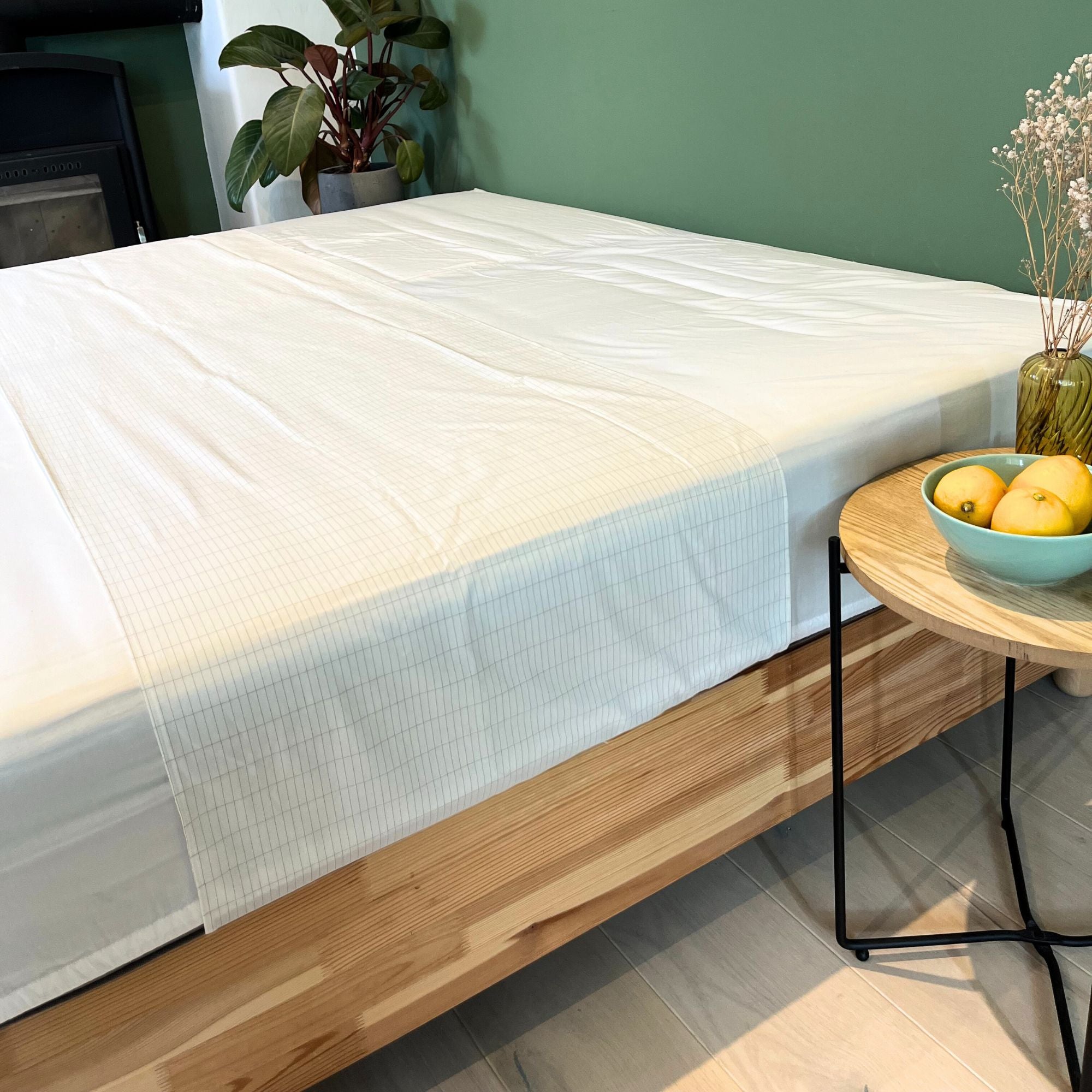 Grounding Half bed Sheet (Cord & Plug Included)