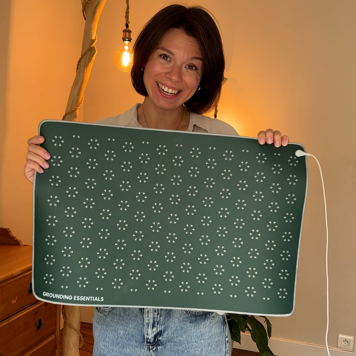 Grounding Mat – Midnight Moss (Cord & Plug Included)